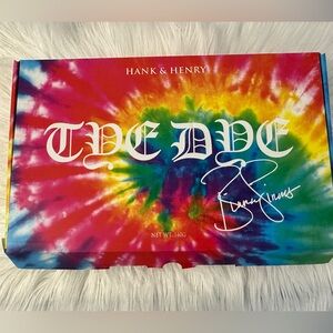 Beauty By Bianca Hand Mirror with Hank & Henry